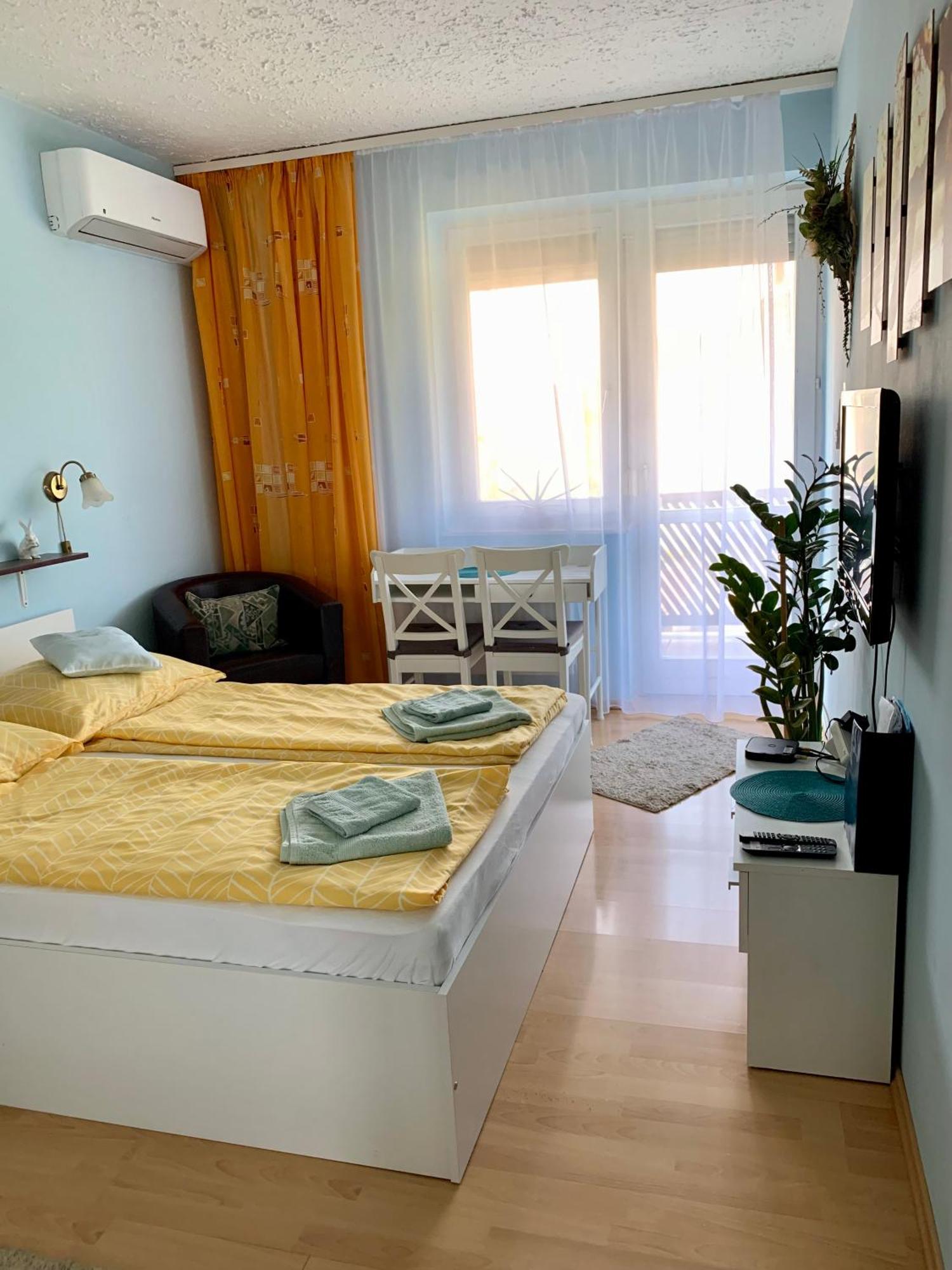 Aloe Apartman Sopron Ngoại thất bức ảnh