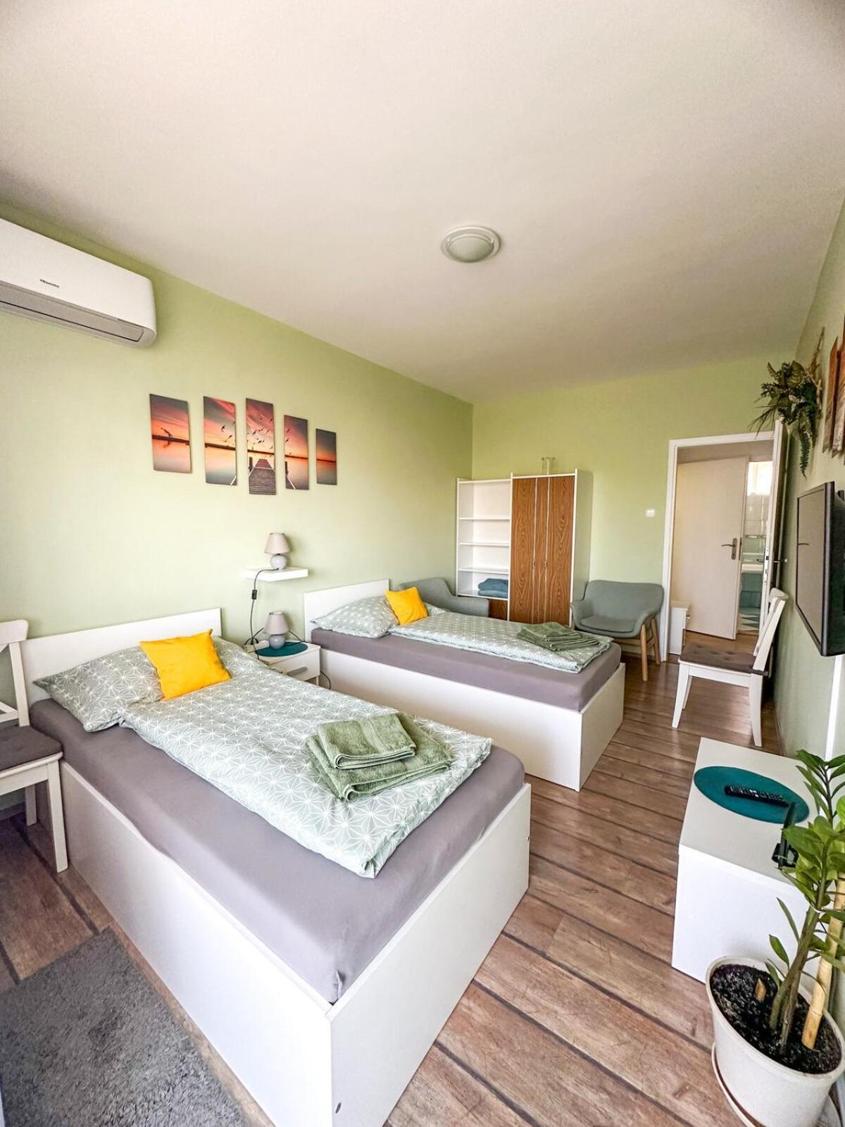 Aloe Apartman Sopron Ngoại thất bức ảnh