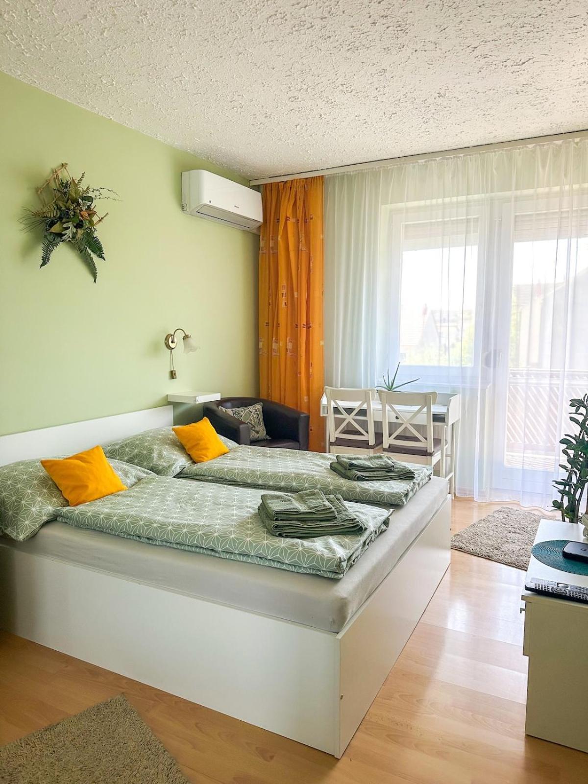 Aloe Apartman Sopron Ngoại thất bức ảnh